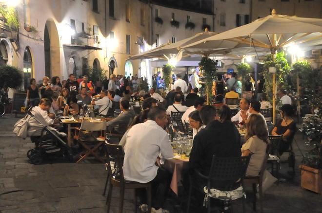 Movida, si riscrivono le regole: al via un ciclo di consultazioni 