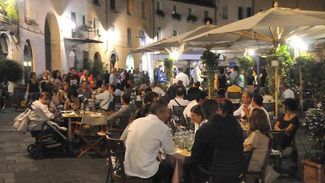 Movida, si riscrivono le regole: al via un ciclo di consultazioni
