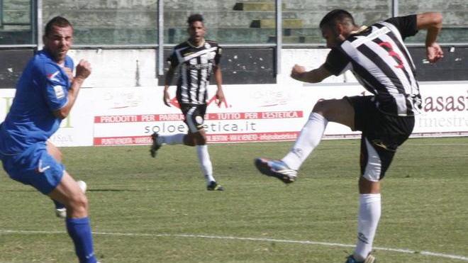 Falasco appiedato dal giudice sportivo: «Ingenuo, rimedierò»
