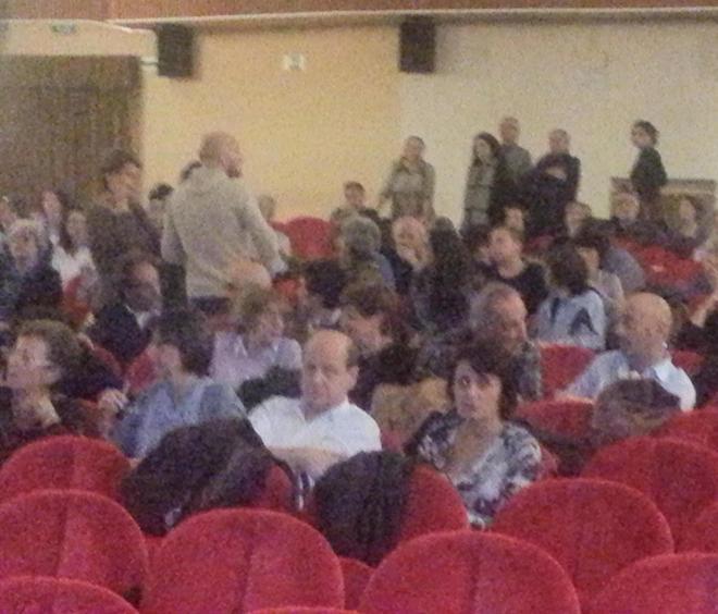Riapre il cinema, sconti previsti pure alle famiglie non tradizionali 