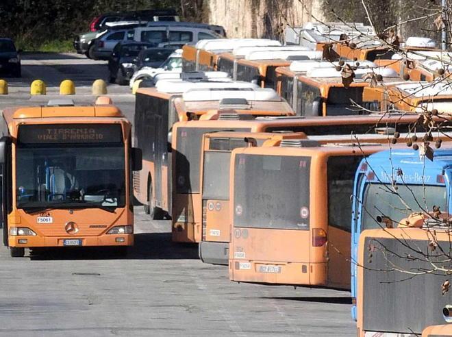 I bus comprati all’asta da Trentino e Val d’Aosta