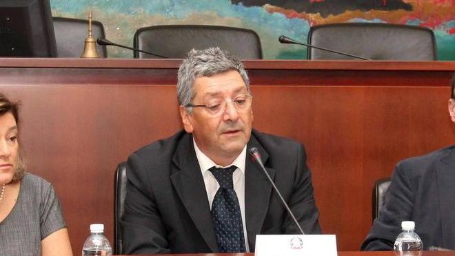 Manzione parla di crisi, usura e corruzione