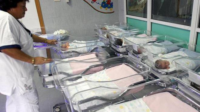 Bonus bebè: 700 euro per ogni neonato (anche adottato)