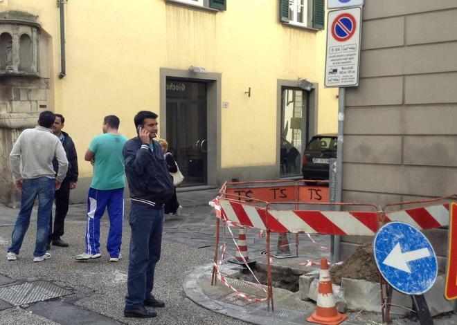 Varchi elettronici, parte via Guizzelmi 