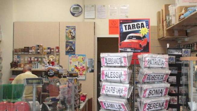 A Pavana bollettini postali e bolli auto si pagano al caffè