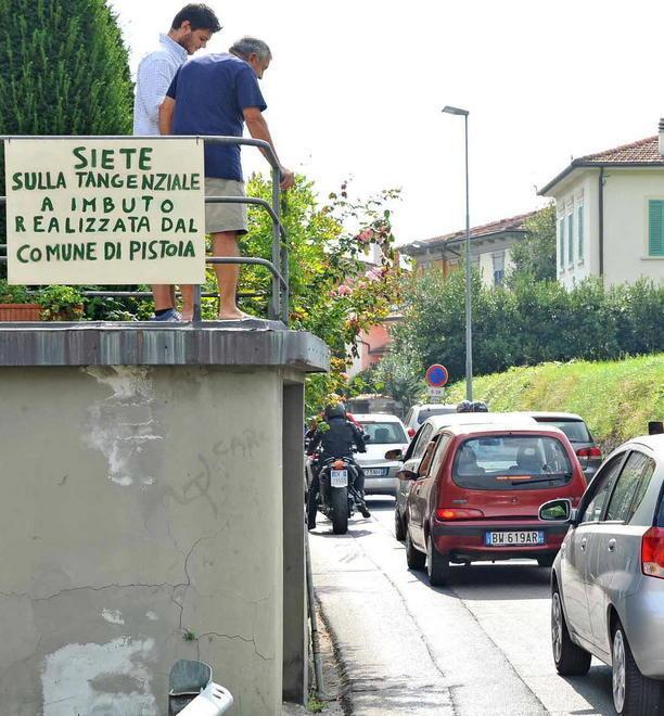 Via Bigiano si stufa e sceglie le vie legali 