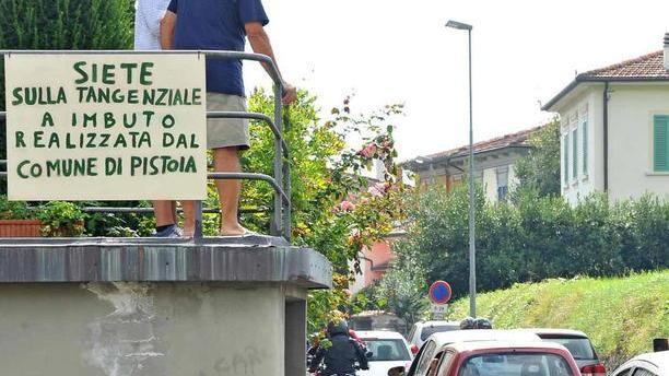 Via Bigiano si stufa e sceglie le vie legali