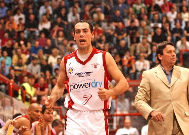 La maglia numero 7 per sempre di Teo 