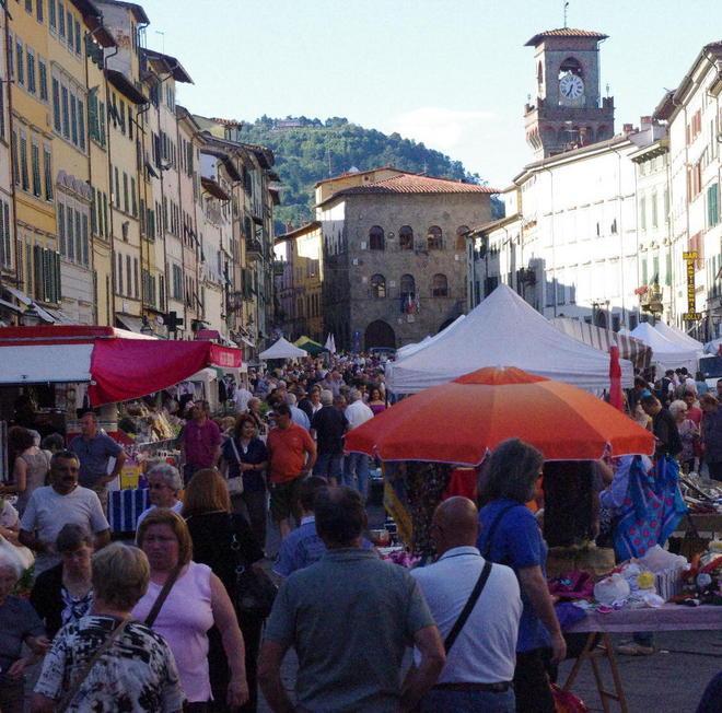 «Pronti a spostare Pescia Antiqua da piazza Mazzini» 