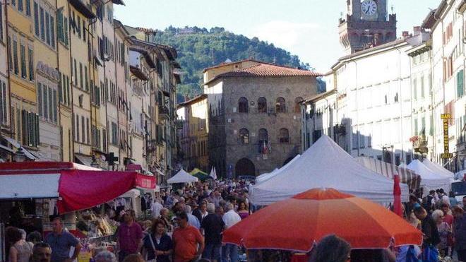 «Pronti a spostare Pescia Antiqua da piazza Mazzini»