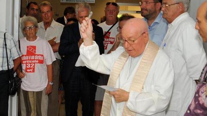 Addio don Sandro Tredici, l’angelo dei più deboli