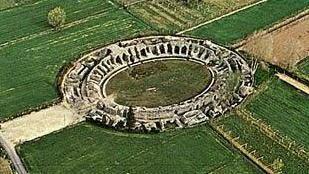 Fusione Castelnuovo-Ortonovo fioriscono i sostenitori del “no”