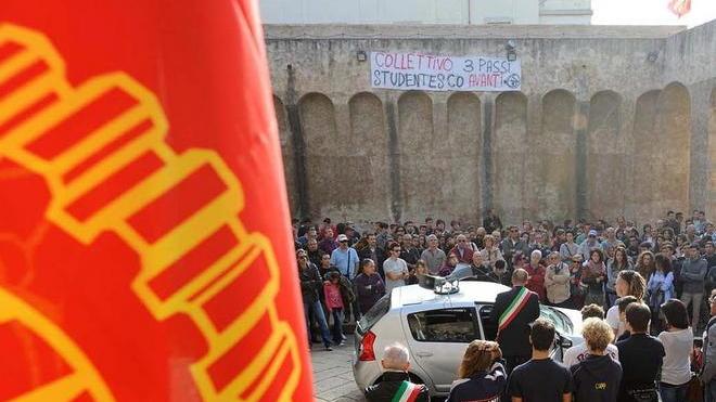 Lucchini, doccia fredda: riconversione ma senza altoforno