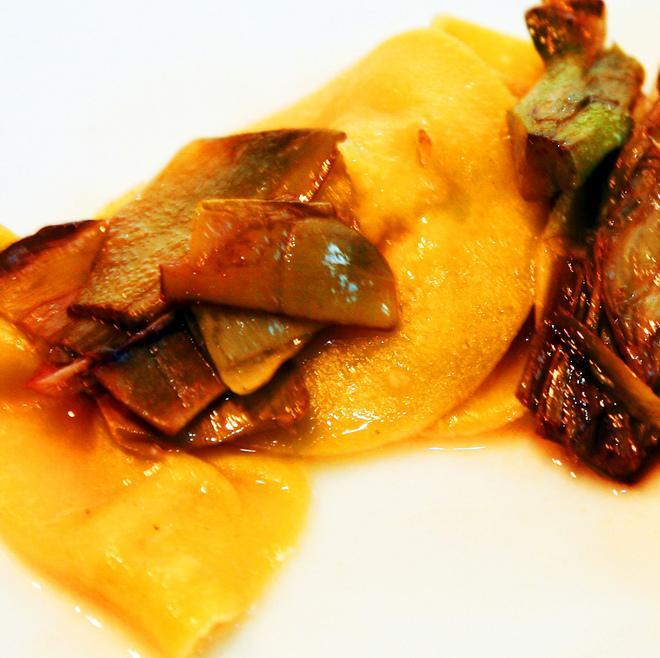 Pesce e verdure, matrimonio riuscito con i ravioli di triglie e melanzane