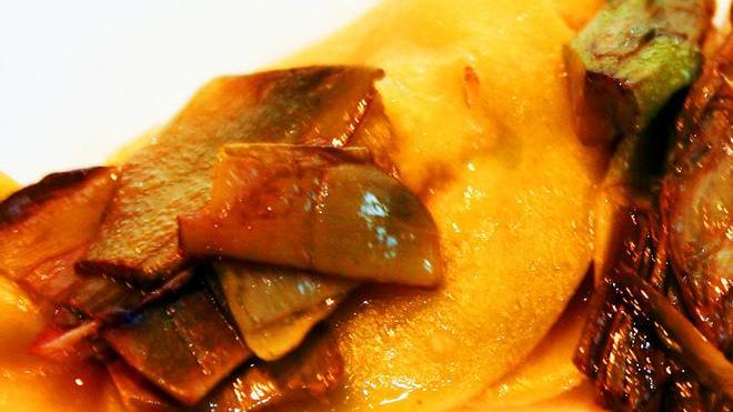 Pesce e verdure, matrimonio riuscito con i ravioli di triglie e melanzane