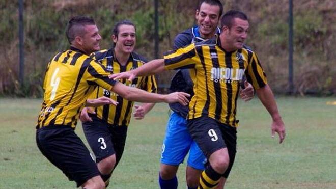 Meglio autista di pullman che difensore in serie D