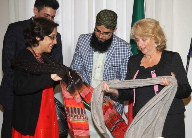 Giornata pratese per l’ambasciatore pakistano in ItaliaTehmina Janjua - LE FOTO
