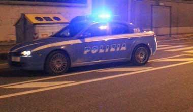 Aggredisce gli agenti con calci e pugni, arrestato un 40enne livornese 