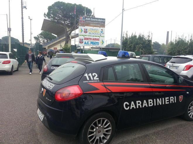 I familiari dei giocatori si picchiano in tribuna e arrivano i carabinieri 