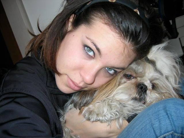 Un paese piange Carolina. «Ormai era una di noi» 