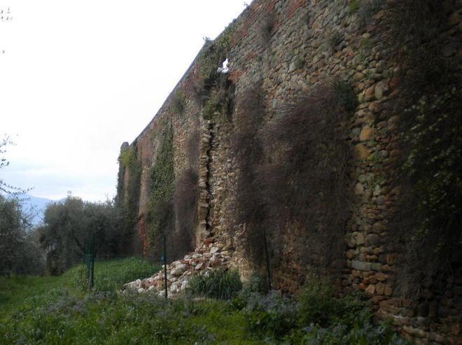 Mura, l’intervento spetta ai privati 