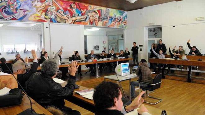 Sfiducia al sindaco Simoncini spunta l’ipotesi di ripensamenti 