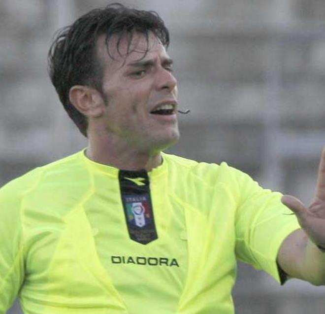 Dirige Celi di Bari, con lui 3 vittorie e 3 sconfitte