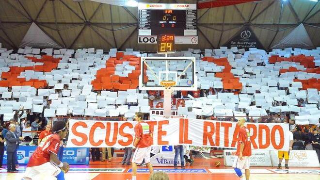Scusate il ritardo... siamo di nuovo in A