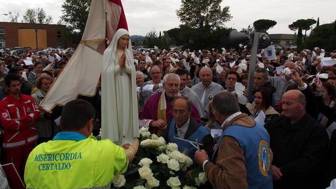 In cinquecento all’arrivo della Madonna di Fatima