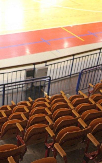 Pioggia dentro al palaBigi sopralluogo nell’impianto 