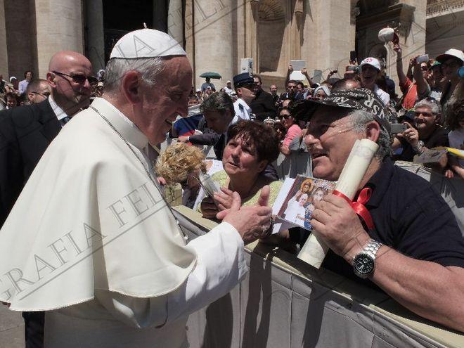La canzone Papa Francesco adesso è anche in videoclip 