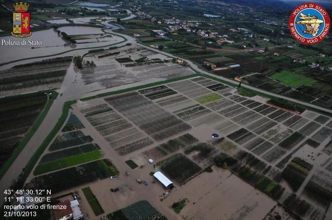 Emergenza frane in collina mentre si lavora sugli argini 