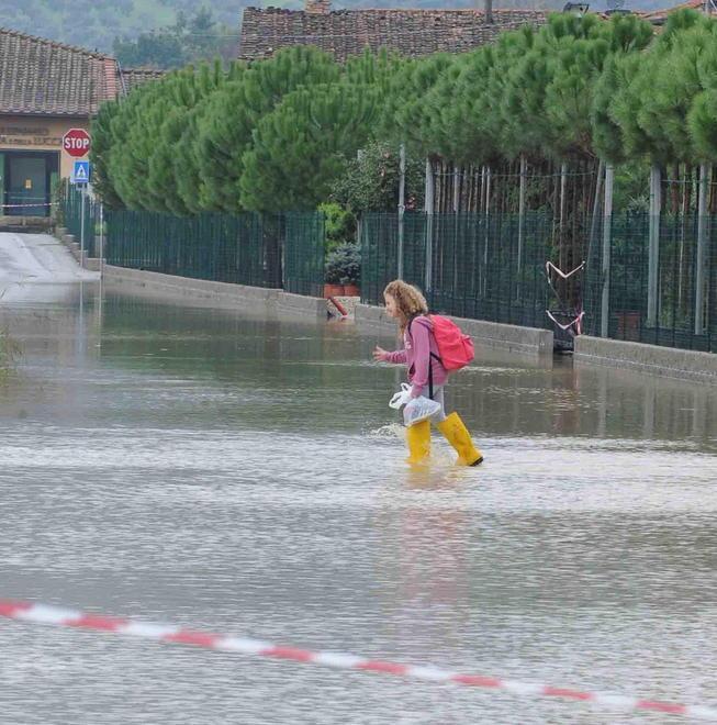 La bomba d’acqua colpisce città e piana 
