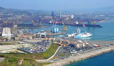 Piombino porto italiano per smantellare le navi