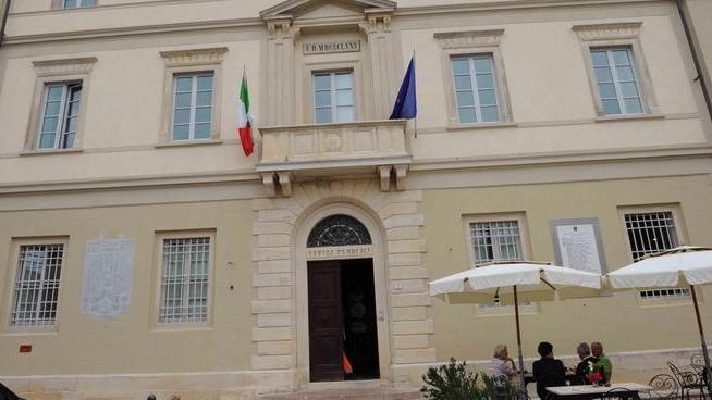 Fauglia, la minoranza querela la maggioranza