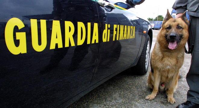 Spaccio in discoteca, cinque arresti 