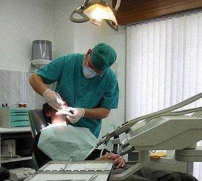 Laurea romena? Non vale Dentista sotto processo 