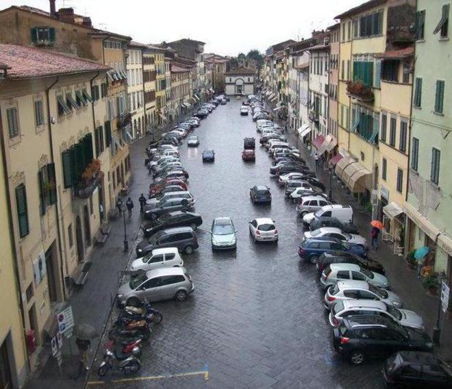 «Chi vuole le auto in centro faccia un giro in Europa» 