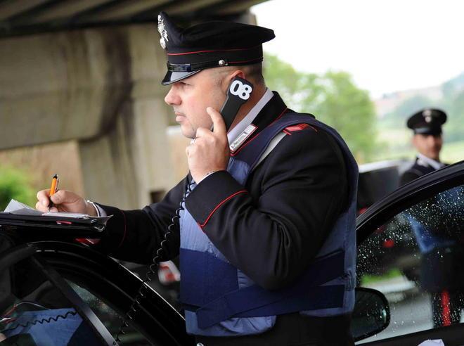 Vuole sposare una donna che lo respinge: arrestato 