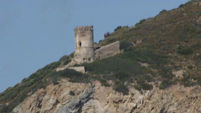 Cadavere rinvenuto nella macchia a Porto Santo Stefano