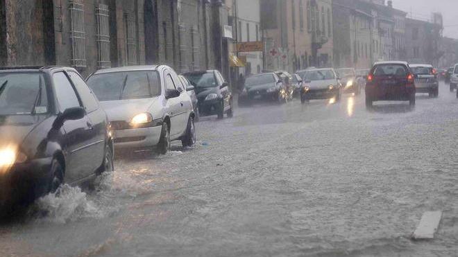 Piove, nuovi allagamenti a Sant’Anna