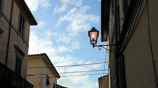 Centro storico al buio per le linee elettriche in tilt 