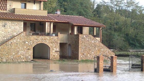 Prato e Molino d’Era: podere ko e ville nuove sommerse
