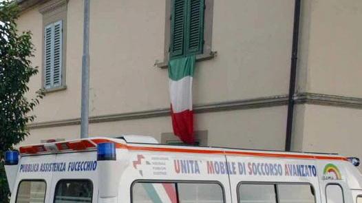 Ferisce l’amichetto con la forchetta e lo manda in ospedale