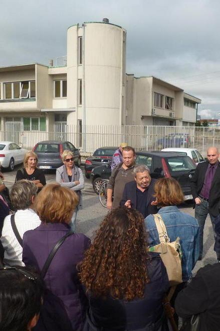 Senza stipendio e beffati dai camion pieni di commesse 
