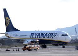 Rivoluzione Ryanair, borsetta in aereo e voli silenziosi