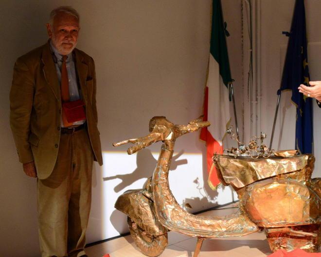 In regalo al Museo Piaggio la Vespa “San Valentino” 