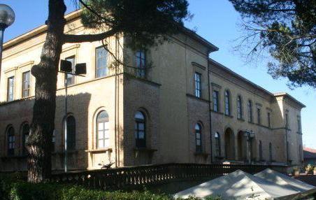 Santa Chiara, il sindaco respinge le dimissioni del consiglio 