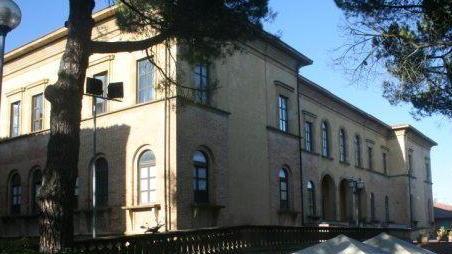 Santa Chiara, il sindaco respinge le dimissioni del consiglio