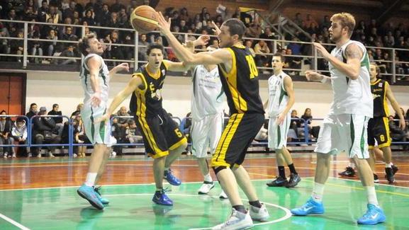 San Vincenzo ospita Pisa Il tris non è impossibile